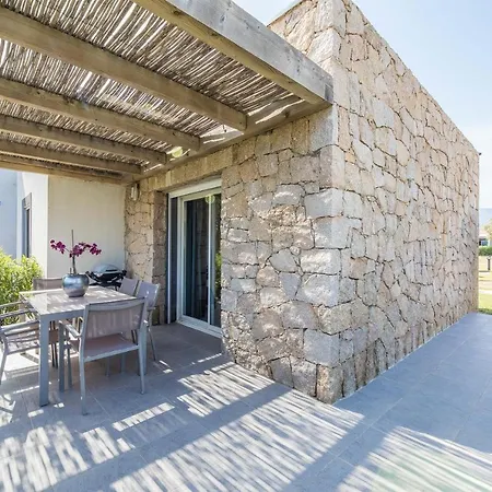 Pierre & Premium Les De Porto-vecchio 4*