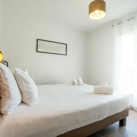 Apartahotel Résidence Pierre&vacances Premium Les De Porto-vecchio 4*
