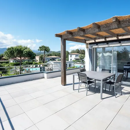 Résidence Pierre&vacances Premium Les De Porto-vecchio 4*