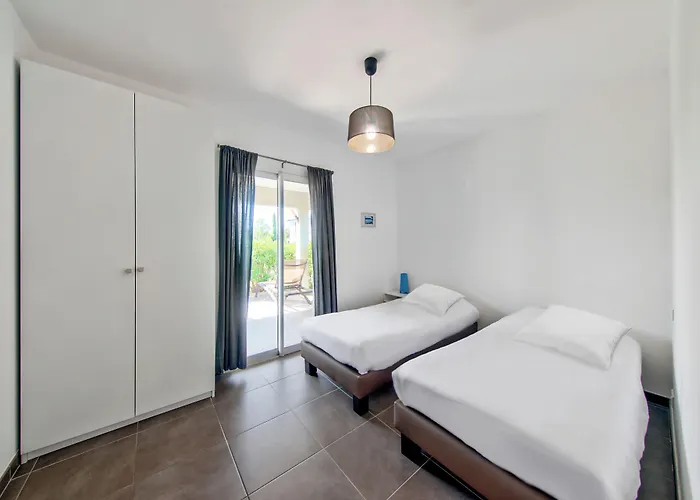 Résidence Pierre&vacances Premium Les De Porto-vecchio 4*