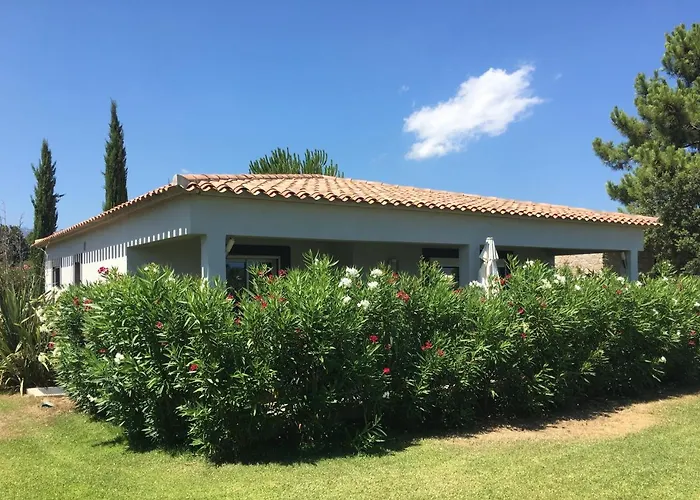 Résidence Pierre&vacances Premium Les De Porto-vecchio Aparthotel 4*